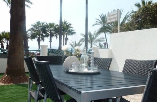 Pointe Croisette Apartment | Luxury 2 bedrooms on La Croisette!