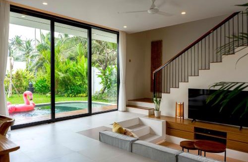 Pejeng Kawan Villa | Luxury 2BR Villa with Rice Field View and Pool - Hubuddha II