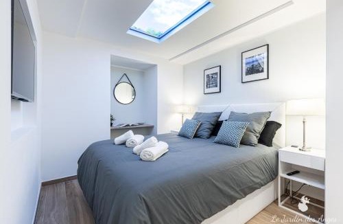Carabacel Apartment | Luxury 3 Bdr Garden & Parking - Angels' Garden
