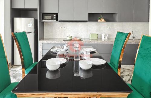 Padangsambian Klod Villa | Luxury 3BR Krobokan Villa A Pool & Wi-Fi