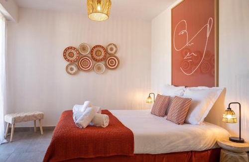 Saint-Tropez City Centre Apartment | Luxury apartment with parking swimming pool & gym - 4pers