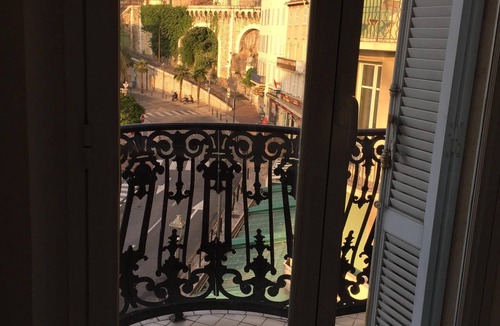 Le Suquet Apartment | Luxury Boutique Apartment - stunning view - old port