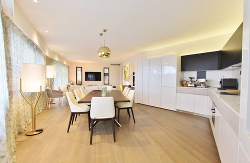 Cap-d'Antibes Apartment | Luxury brand-new 4 bedroom apartment, sea view, terrace, pool, near the sea