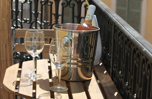 Old Town Apartment | Luxury designer apartment with balcony in Nice's Old Town - 4 min walk to beach!