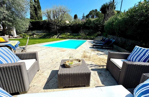 Le Rouret Villa | Luxury family villa with private pool and large south-facing garden