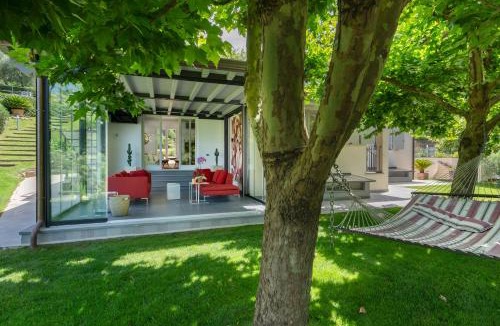 Camaiore Villa | Luxury Green Marignana Villa, Versilia, Pool, Ac, Sauna