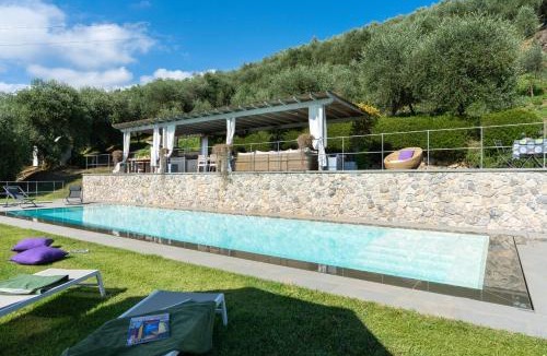 Camaiore Villa | Luxury Green Marignana Villa, Versilia, Pool, Ac, Sauna
