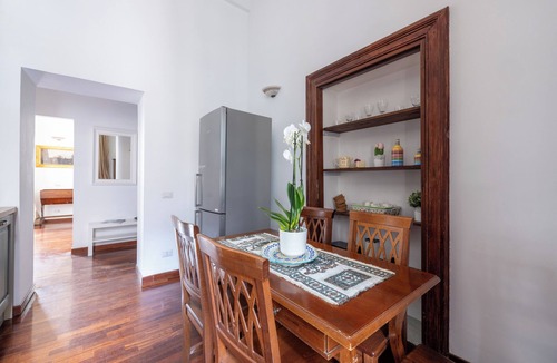 Rione XVIII Castro Pretorio Apartment | Luxury new apartment for groups and families in the heart of Rome