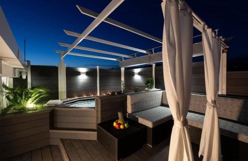 Forte dei Marmi Villa | Luxury Paradise House