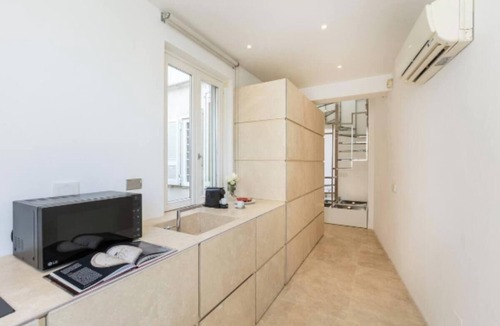Rione IX Pigna Apartment | Luxury Penthouse with Stunning Views of Piazza Venezia