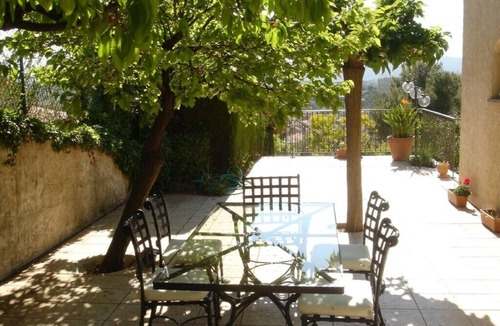 Le Cannet Villa | Luxury Provençale Villa Overlooking The Bay of Cannes