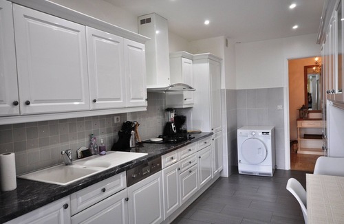 Lazaret Apartment | Luxury residence,beach,park,sea view,terrace,peace,air.cond,large 1-bedr apart
