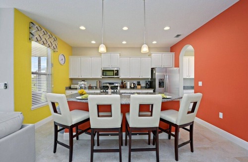 Sunridge Woods House | Luxury Resort Villa with Pool, Spa – Perfect for Families!