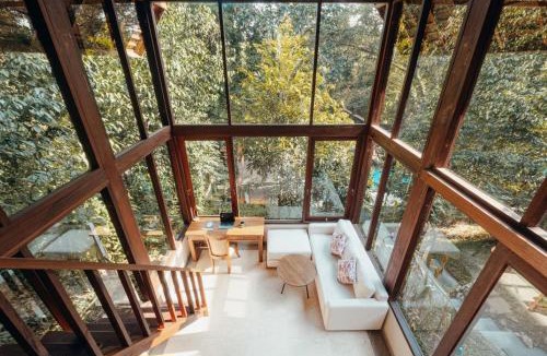 Nyambu Hotel | Luxury Riverside Cabins at Nunu Bali