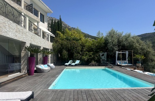 Eze Apartment | Luxury studio suite in artist Villa with sea view