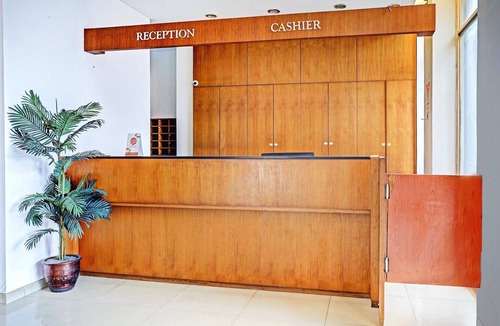 Bandung House | Luxury Twin Stay with Free WiFi and Parking