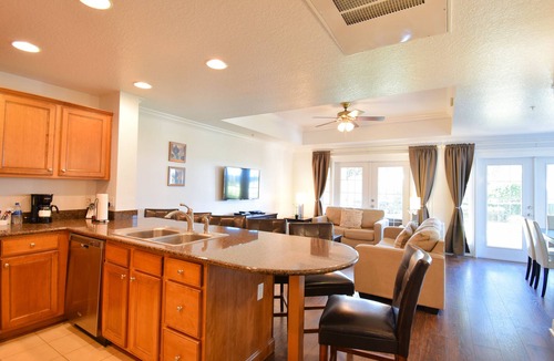 Reunion Villa | Luxury Villa 3 bed/3 baths located Near Walt Disney World Attractions!