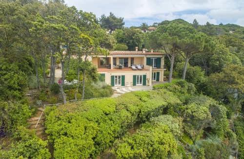 Procchio Villa | Luxury VILLA in Elba -PRIVATE AREA ON THE SEA- Sandy beach, best for FAMILIES