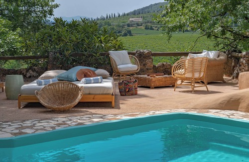 Sovicille Villa | Luxury Villa Near Siena with Vineyard Views, Family-Friendly & Superb Amenities