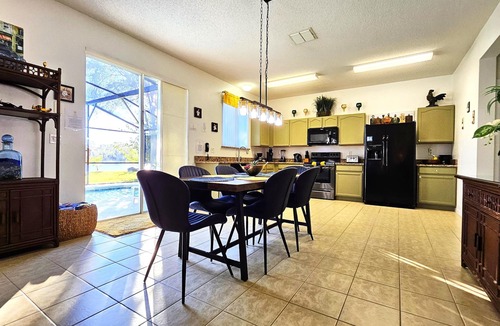 Sunrise Lakes Villa | Luxury Villa – Private Pool, Spa & Panoramic Lake Views | BBQ & Games Room