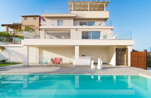 Taormina Villa | Luxury villa with pool in Taormina