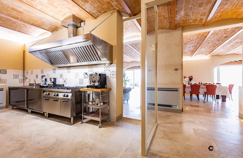 Volterra Villa | Luxury Villa with Stunning View and Heated Pool