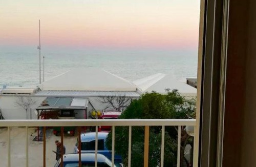 Marcelli Apartment | M223 - Marcelli, trilocale in centro e fronte mare