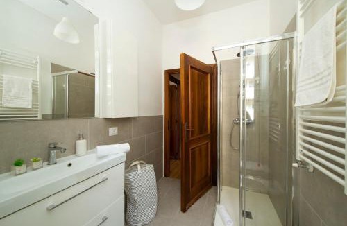 Giambellino Apartment | M4 Tolstoj Ampia Penthouse a 50m dalla Metro