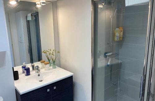 Vernier Apartment | Ma place au sud Nice 604