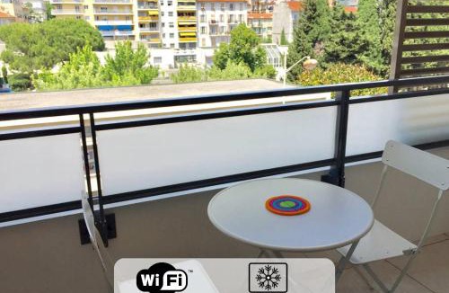 Vernier Apartment | Ma place au sud Nice 604