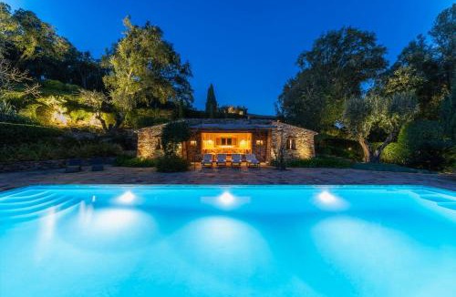 La Mole Villa | Magical villa 14 pers pool Clim
