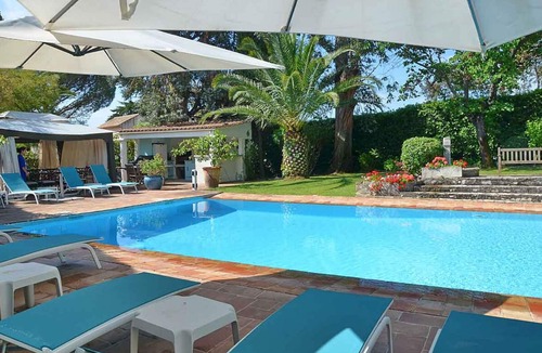 Mandelieu-La-Napoule Villa | Magnificent Private Villa, 7 AC Bedrooms, 6 Bathrooms, Lrg Pool, Summer Kitchen