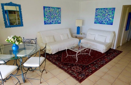 Mandelieu-la-Napoule Beach Apartment | MAGNIFICENT SEAFRONT Studio