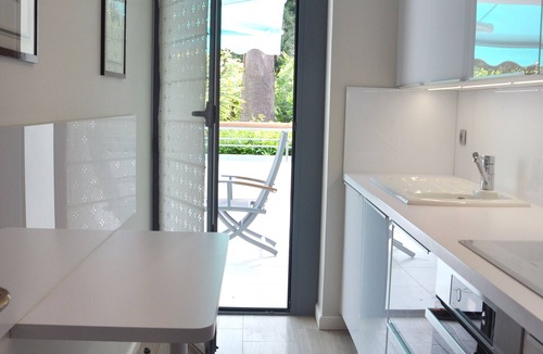 Cap-d'Antibes Apartment | Magnificent 2 room apartment 50 m from the sea