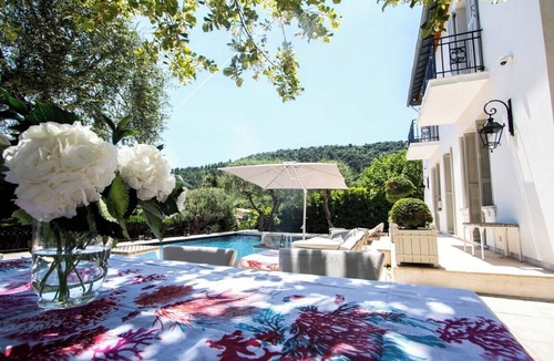 Eze Villa | Magnificent Manor House, Breathtaking Sea & Mountain views. 12 min from Monaco.