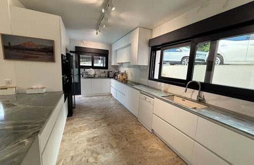 Biot Villa | Magnificent modern villa - swimming pool - terrace - garden