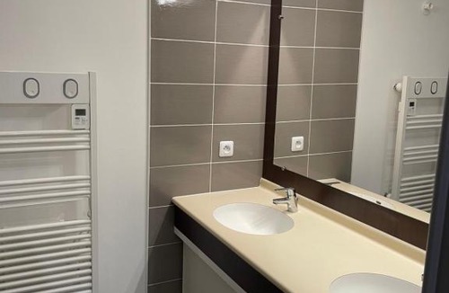 Puget-sur-Argens Apartment | MAGNIFIQUE APPARTEMENT 15 MINUTES EN VOITURE DE LA MER