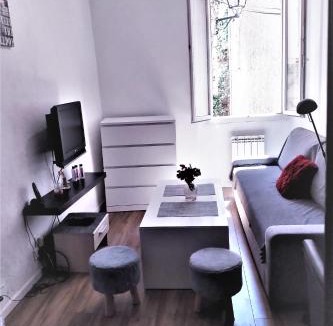 Antibes City Centre Apartment | Magnifique studio coeur Vieil Antibes