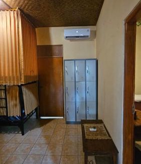 Kaliasem Hostel | Mai Family Guest House