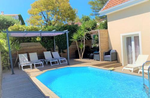 Cros-de-Cagnes Villa | Maison avec piscine et parking à 1,3km des plages