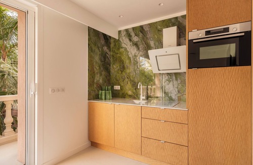 Cannes Hotel | Maison Carla Rosa