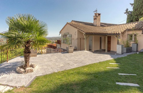 La Colle-sur-Loup Villa | Maison Familiale vue Panoramique sur Saint Paul de Vence