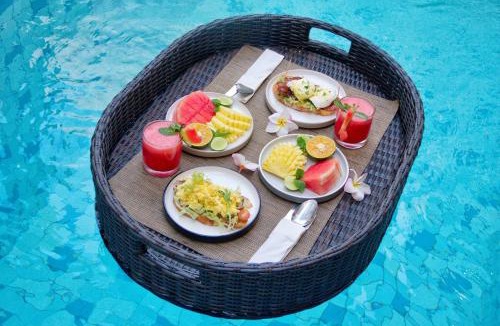Kartika Plaza Hotel | Maithala Villa & Living