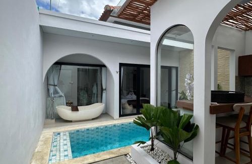 Kartika Plaza Hotel | Maithala Villa & Living
