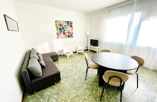 Schio Apartment | Mamisà Schio center, Apartment with private parking