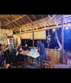 Pulau Fam House | Mandarou Homestay Raja Ampat