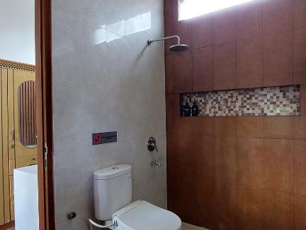 Kedewatan House | Manikan House Ubud