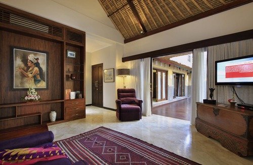 Denpasar Timur Hotel | Manzelejepun Villa & Pavilion
