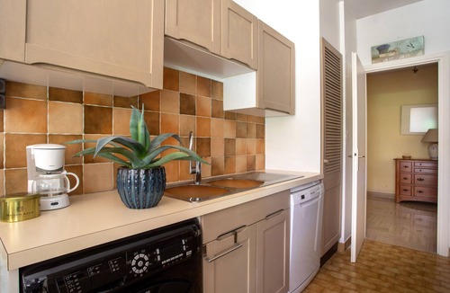 Villeneuve Loubet Beach Apartment | Marines de Villeneuve by Interhome