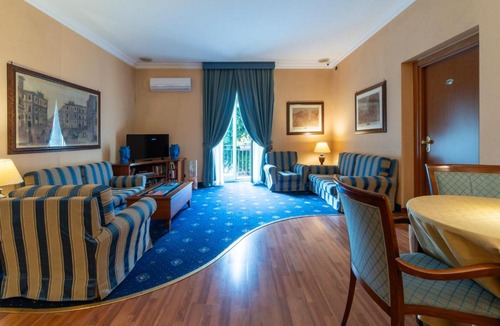 Castellammare Hotel | Massimo Plaza Hotel
